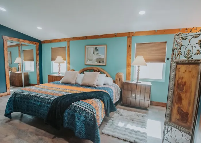 3 King Beds Hot Tub Arcades 5 Baths