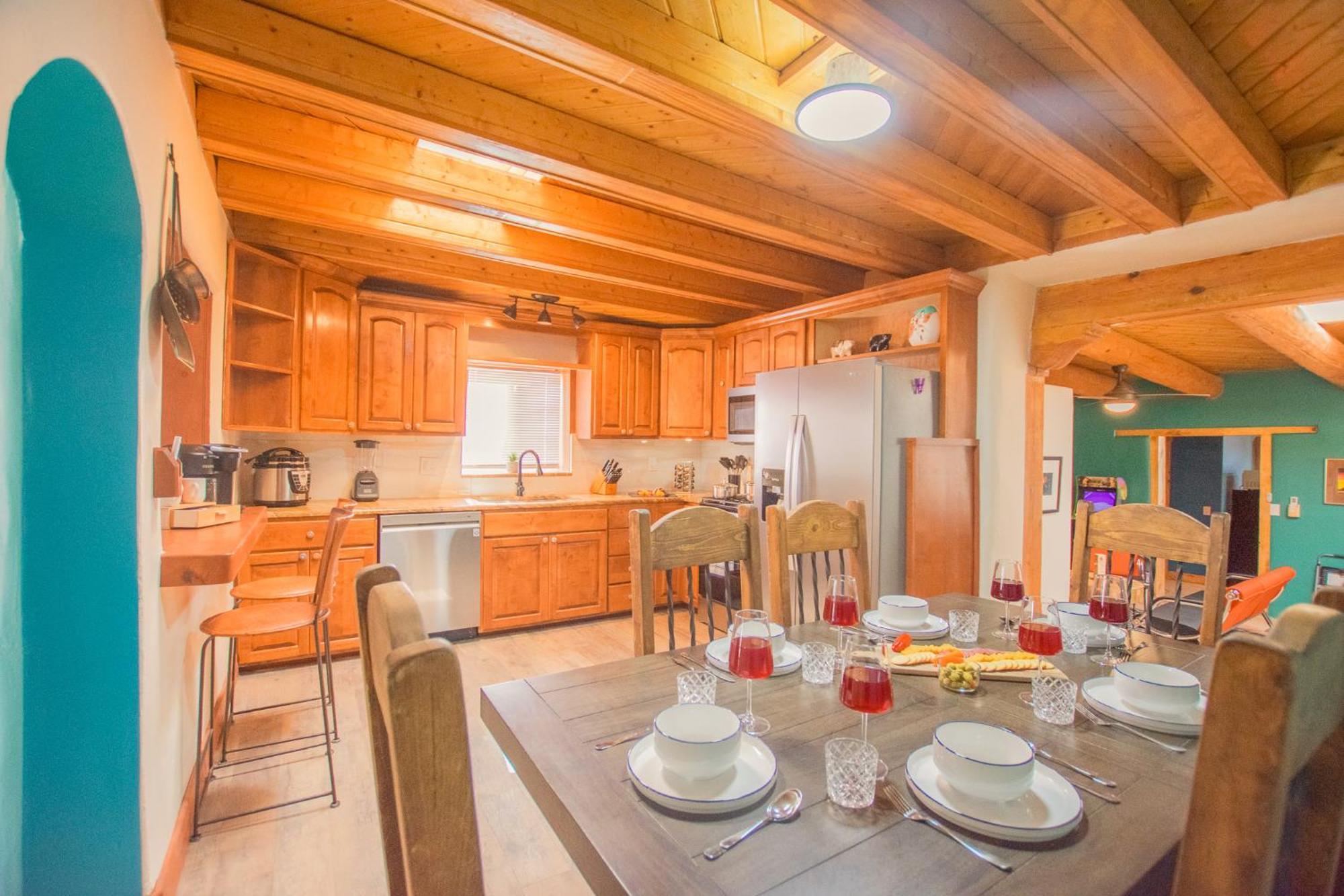 Holiday home 3 King Beds Hot Tub Arcades 5 Baths Albuquerque