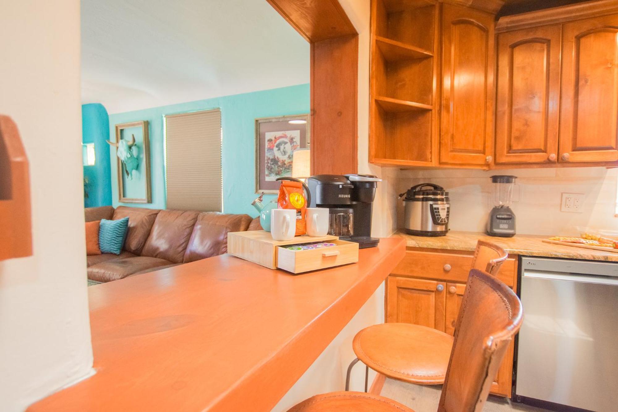 3 King Beds Hot Tub Arcades 5 Baths Albuquerque