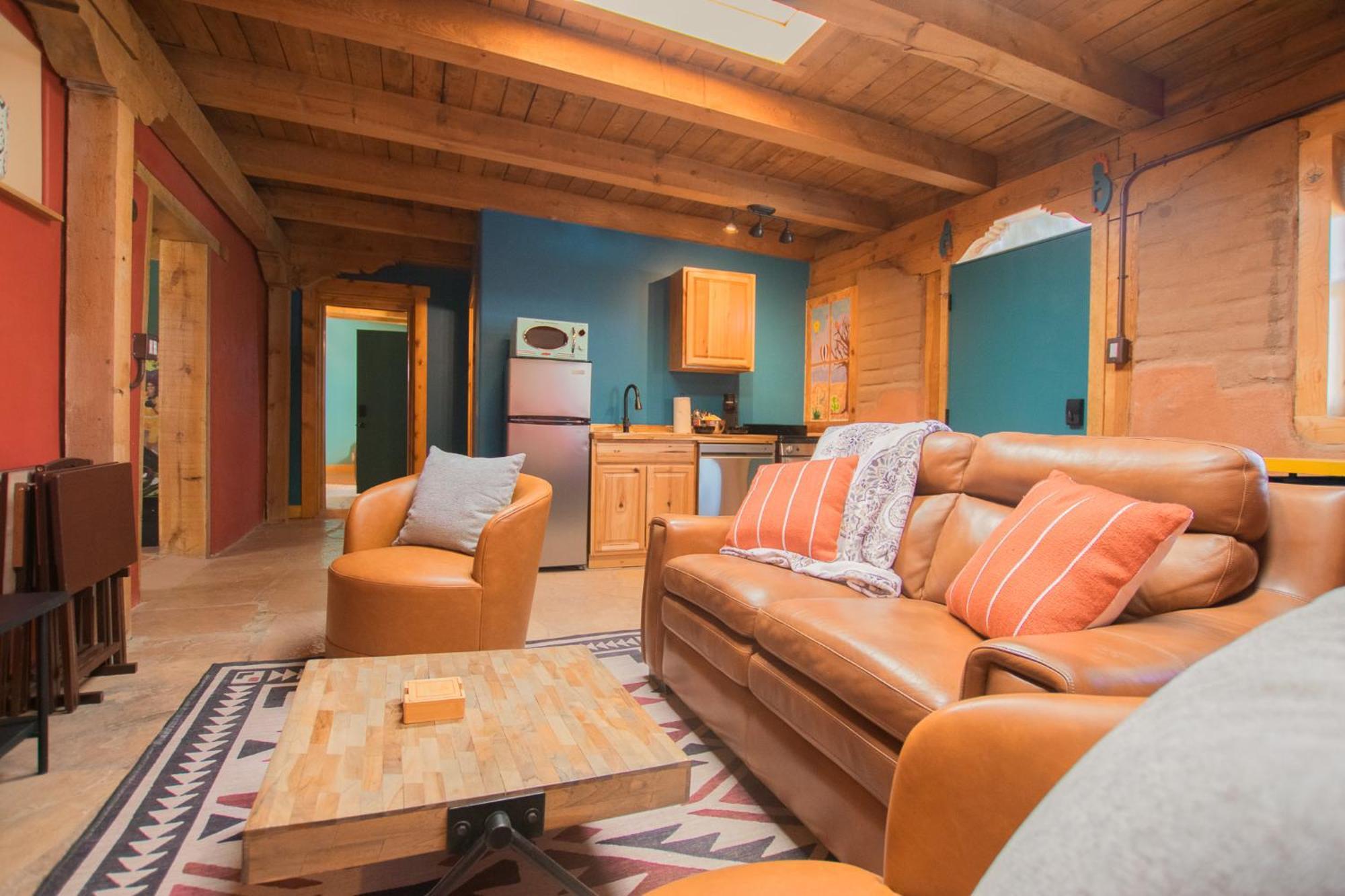 3 King Beds Hot Tub Arcades 5 Baths * Albuquerque